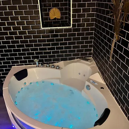 Jacuzzi Gold&night *