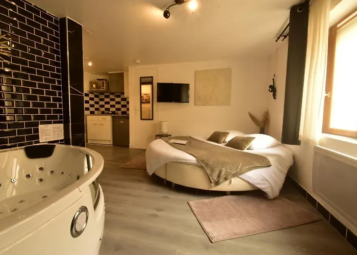 Apartamento Jacuzzi Gold&night Verneuil d'Avre et d'Iton