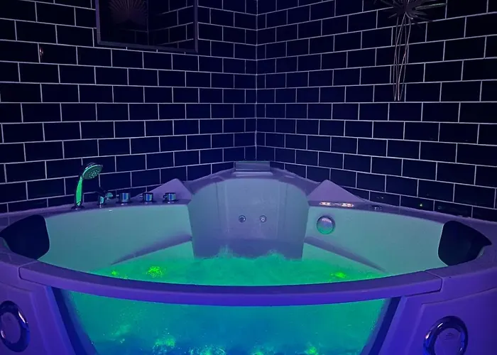 Jacuzzi Gold&night Verneuil d'Avre et d'Iton